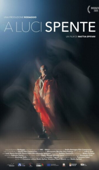 Locandina del film "A luci spente"