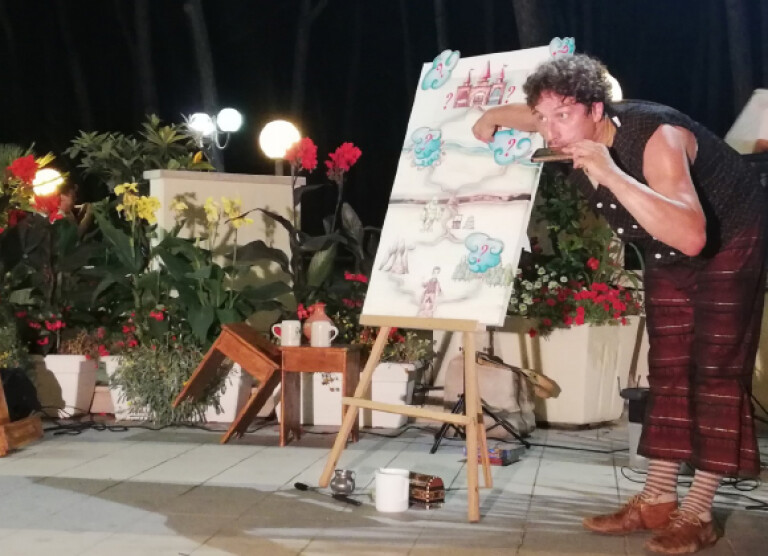 copertina di Le vie del tesoro