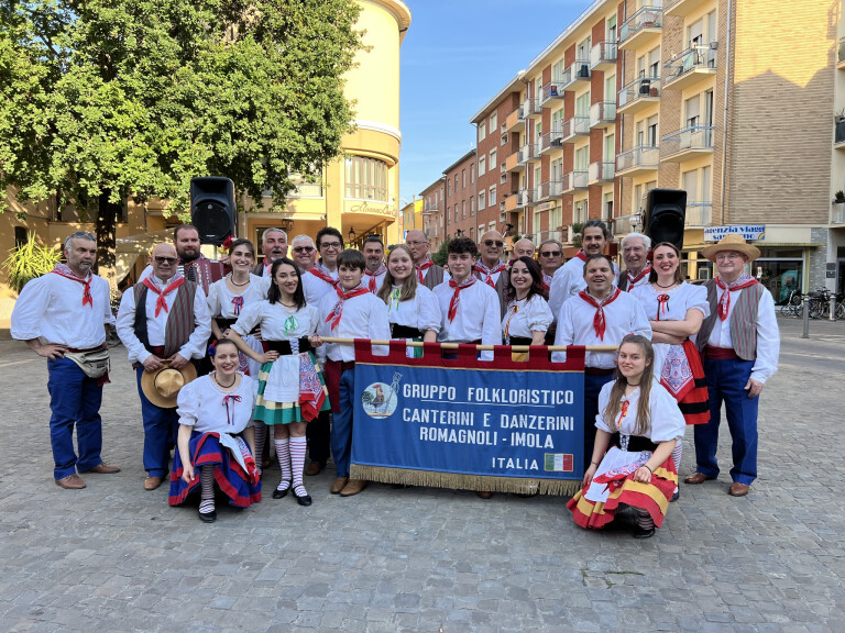 copertina di I Canterini e Danzerini romagnoli alla Fiera del Santerno