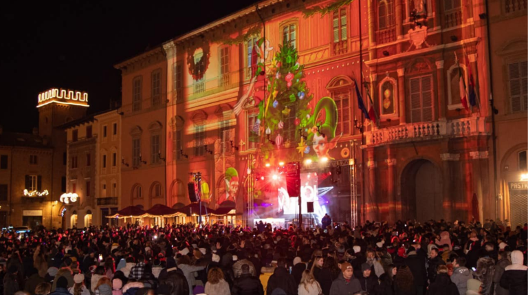 copertina di Capodanno in Piazza