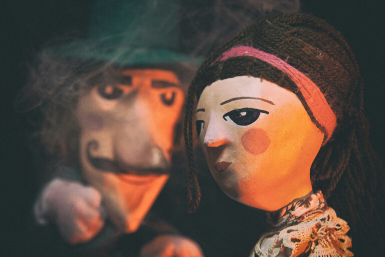 copertina di Spettacolo di burattini