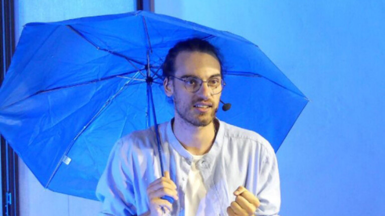 copertina di Acquazzone - appunti di una vacanza