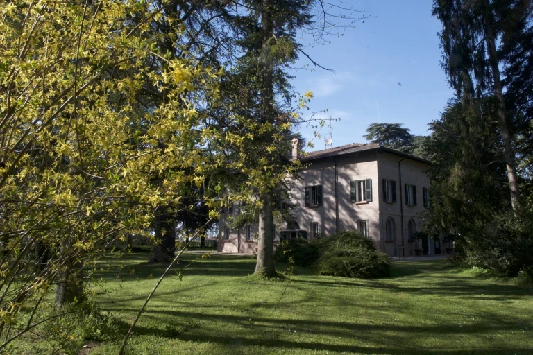 copertina di Una passeggiata in Villa