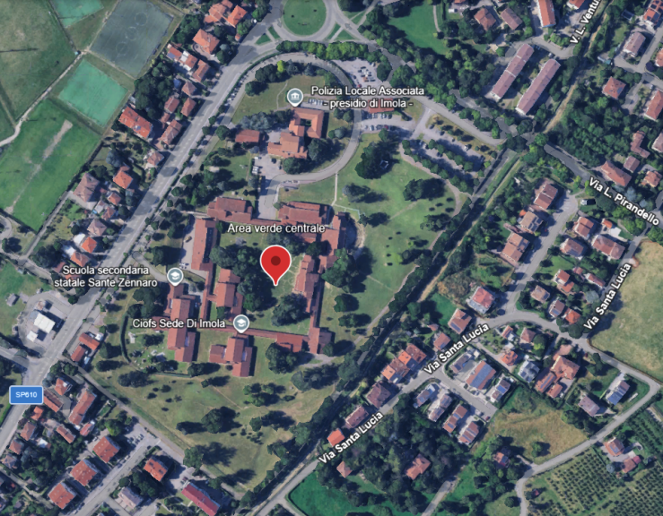 Dov'è l'area verde centrale nel complesso di Sante Zennaro