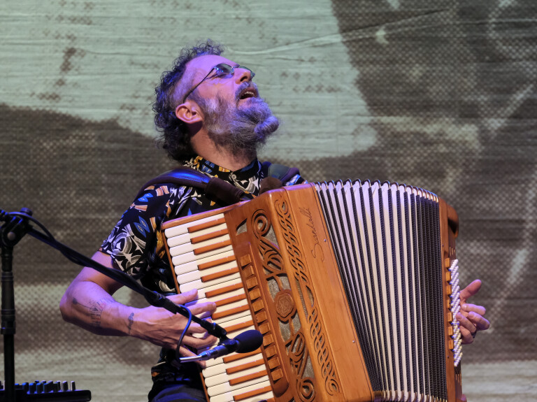 copertina di Quasi acustico