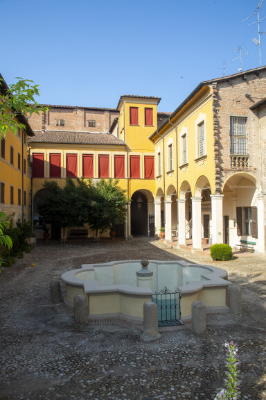 copertina di Come l'acqua arrivò a palazzo Tozzoni
