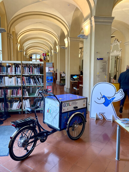 immagine di La biblioteca a pedali